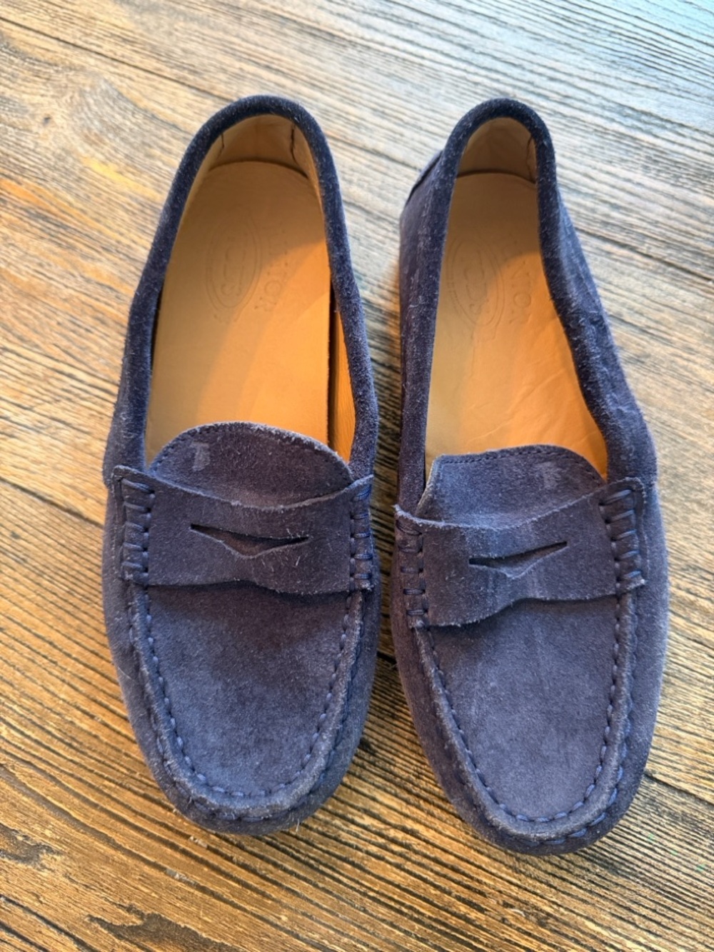 Kids Tod’s Juniors Gommino Loafers, Retails $375, Excellent Condition